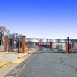Public Storage