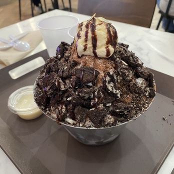 Leafy Korean Dessert Cafe - Oreo Bingsu - Desserts Near Me - Overland Park, Kansas