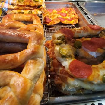 Wetzel's Pretzels - Display case - Pretzels Near Me - Milpitas, California