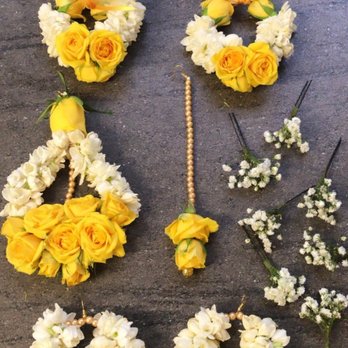 Indian Wedding Flowers & More - Haldi Jeweler - Floral Designers Near Me Indian Wedding Flowers & More - Haldi Jeweler - Floral Designers Near Me