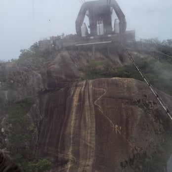 Bondinho Pão de Açúcar - Approaching the gondola stop as viewed from inside the gondola. Cool, quick ride. - Cable Cars Near Me - Rio de Janeiro, RJ Bondinho Pão de Açúcar - Approaching the gondola stop as viewed from inside the gondola. Cool, quick ride. - Cable Cars Near Me - Rio de Janeiro, RJ