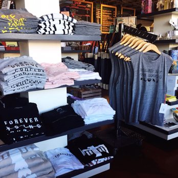 La Grande Orange - Great merchandise. High quality, great fabrics. - Coffee & Tea Near Me - Phoenix, Arizona La Grande Orange - Great merchandise. High quality, great fabrics. - Coffee & Tea Near Me - Phoenix, Arizona