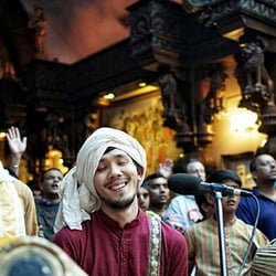 Radha Kalachandji Hare Krishna Temple - Kirtan bliss