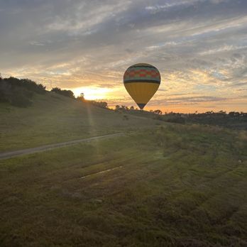 Compass Balloons - Hot Air Balloons Near Me - Temecula, California