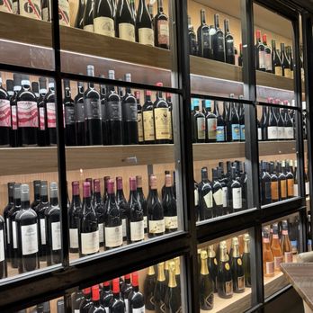 Delbar Middle Eastern - Wine selection - Persian/Iranian Near Me - Atlanta, Georgia
