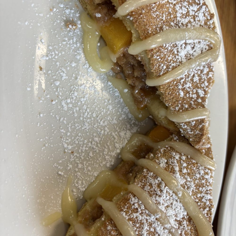 Peach Cobbler French Toast *Special* Peach Cobbler French Toast *Special*
