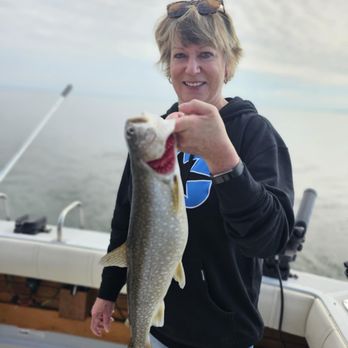 Looper Charters - Boat Charters Near Me - Duluth, Minnesota