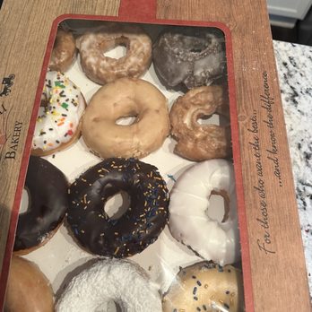 Rise'n Roll Bakery - Ring variety - Bakeries Near Me - Fishers, Indiana