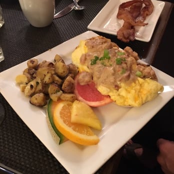 Café Muse - Breakfast & Brunch Near Me - Royal Oak, Michigan Café Muse - Breakfast & Brunch Near Me - Royal Oak, Michigan