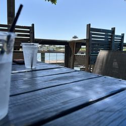 Belly’s On The Brazos - Patio