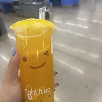 Happy Lemon - Mango Passion Tea - Waffles Near Me - Mesa, Arizona