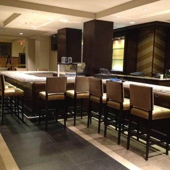 The Common House Kitchen & Bar - Common House Bar at Sheraton Hartford South Hotel - New American Near Me - Rocky Hill, Connecticut The Common House Kitchen & Bar - Common House Bar at Sheraton Hartford South Hotel - New American Near Me - Rocky Hill, Connecticut