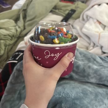 Yogurtland - Ice Cream & Frozen Yogurt Near Me - San Diego, California Yogurtland - Ice Cream & Frozen Yogurt Near Me - San Diego, California