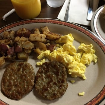 Chuck Wagon Restaurant - Very little eggs - American Near Me - Miami, Florida