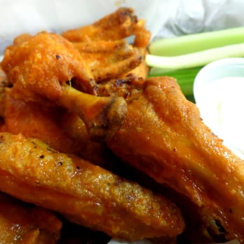 Wayside Market - 10 pc. Mild Buffalo Wings - $7.50 - Pizza Near Me - Media, Pennsylvania