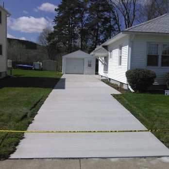 DiRenzo Brothers Construction LLC - One of the first driveways of the season ! This one is on Dickson St in Endicott ,NY - General Contractors Near Me DiRenzo Brothers Construction LLC - One of the first driveways of the season ! This one is on Dickson St in Endicott ,NY - General Contractors Near Me