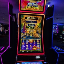 Golden Shamrock Arcade