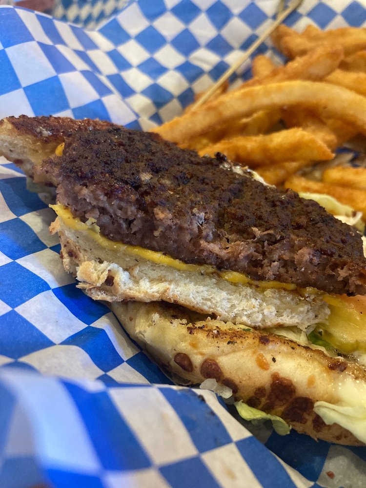 Social spots from Taphouse Unchained