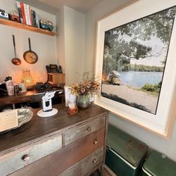 Camper - Entrance - host table