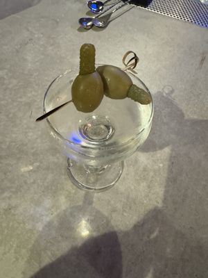 Homage Bar by null