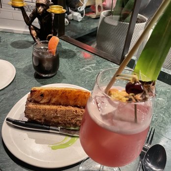 Wayan - Crispy Pandan French Toast Midnight silk - Indonesian Near Me - New York, New York Wayan - Crispy Pandan French Toast Midnight silk - Indonesian Near Me - New York, New York