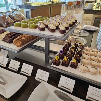 Le Blanc International Restaurant - Specialty Food Near Me - Cancún, ROO