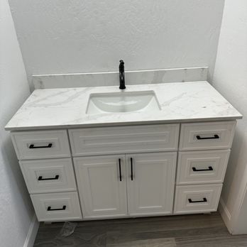 Elmore Quality Plumbing - Bathroom sink install - Plumbing Near Me