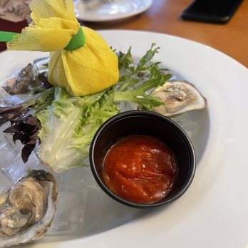Decoys Seafood - Raw oysters  on the shell - Seafood Near Me - Suffolk, Virginia