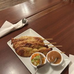 Sandee Thai Restaurant - Chicken skewers