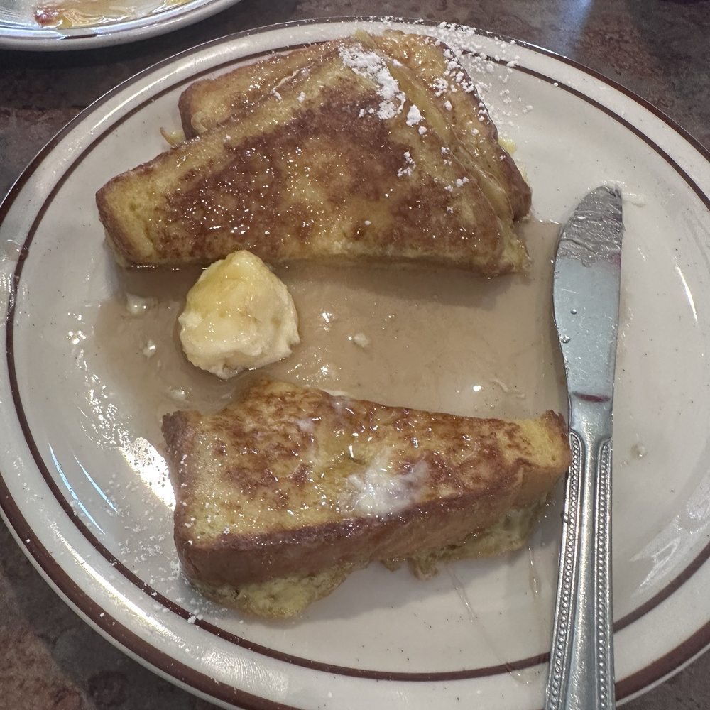 Annie's Cafe - Temecula - French Toast - Breakfast & Brunch Near Me - Temecula, California Annie's Cafe - Temecula - French Toast - Breakfast & Brunch Near Me - Temecula, California