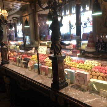 Ladurée - Macarons Near Me - Paris, 75 Ladurée - Macarons Near Me - Paris, 75