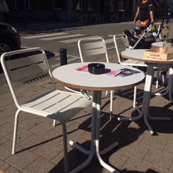 Moor & Moor - Outdoor seating