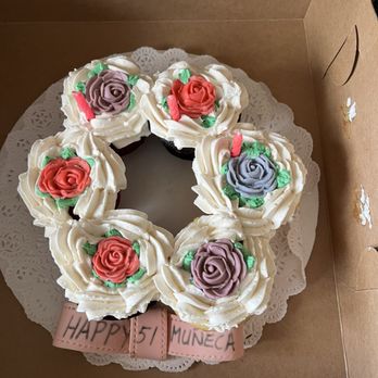 Cake Burgers - Bakeries Near Me - New York, New York