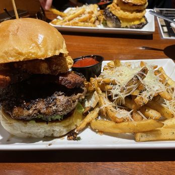 The Winchester - The Cowboy Burger - Gastropubs Near Me - San Antonio, Texas