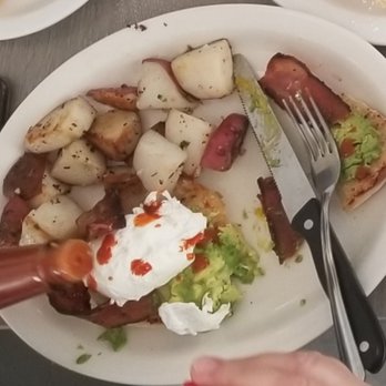 Millie's Cafe - Pasadena - California Benedict - Breakfast & Brunch Near Me - Pasadena, California