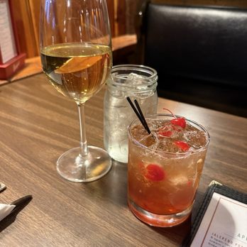 The Lodge At San Isabel - Old fashioned and Chardonnay - Hotels Near Me - Rye, Colorado The Lodge At San Isabel - Old fashioned and Chardonnay - Hotels Near Me - Rye, Colorado