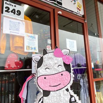 Pinatas By Susi - Arts & Crafts Near Me - Hyattsville, Maryland Pinatas By Susi - Arts & Crafts Near Me - Hyattsville, Maryland