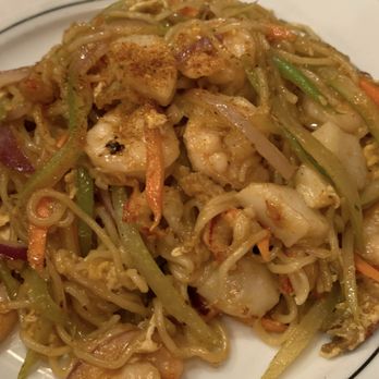 Storming Crab - Seafood Chow Mein - Seafood Near Me - Henderson, Nevada Storming Crab - Seafood Chow Mein - Seafood Near Me - Henderson, Nevada