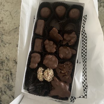 See's Candies - Candy Stores Near Me - Alameda, California