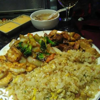 Asian Garden Dacula - Chicken steak shrimp $23 glass of reisling $8 - Asian Fusion Near Me - Dacula, Georgia