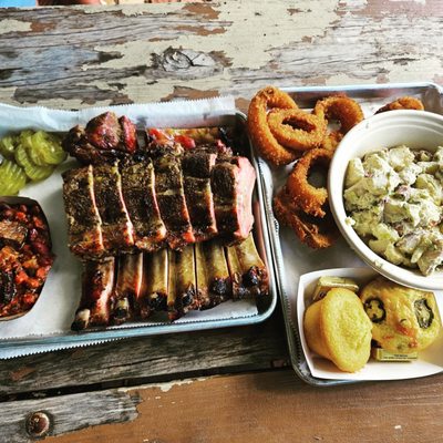 Woodyard Bar-B-Que by null