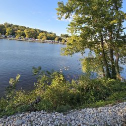 Lakeshore RV Park