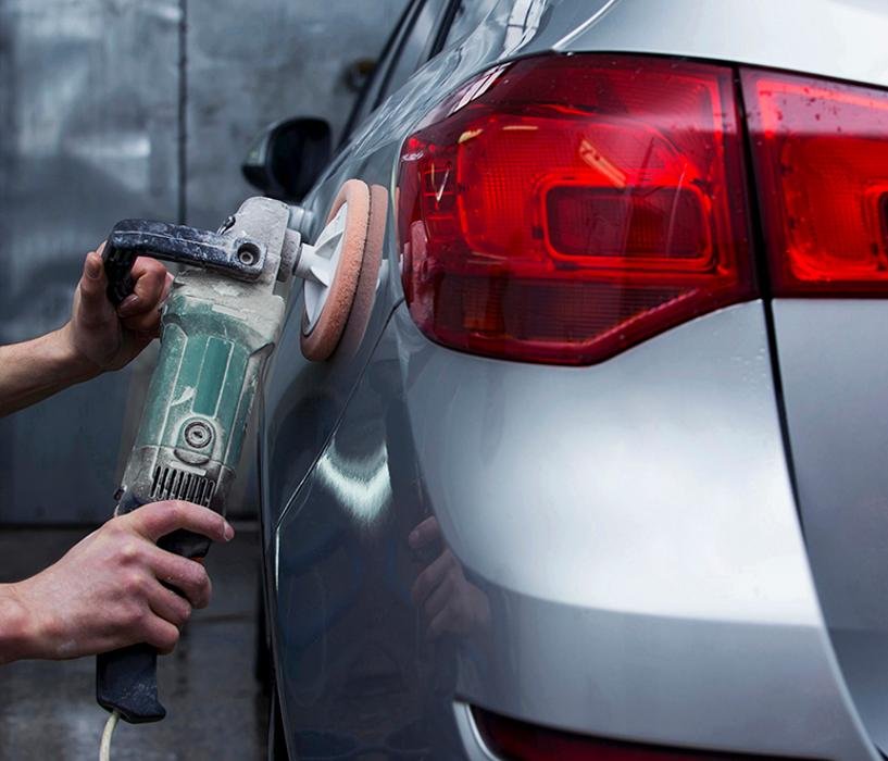 COLLISION Updated July 2024 48 Photos 2015 3rd Avenue, Rossland