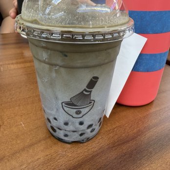 Maruwu Seicha - Hojicha and black sesame latte - Coffee & Tea Near Me - San Francisco, California