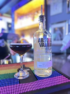 Bar Gaythering by null