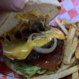 1/2lb cheese burger basket 1/2lb cheese burger basket