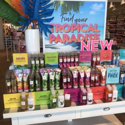 Bath & Body Works - Summer time!