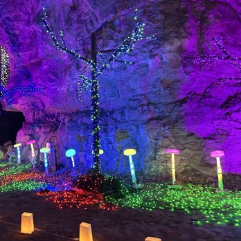 Louisville Mega Cavern - Tours Near Me - Louisville, Kentucky