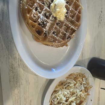 Lincoln Square Pancake House - Pancakes Near Me - Fishers, Indiana