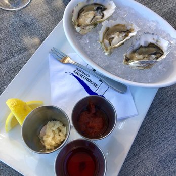 Tom Ham's Lighthouse - Oysters - Breakfast & Brunch Near Me - San Diego, California